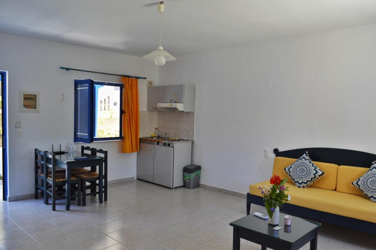 Georgia Appartement Léntas Buitenkant foto